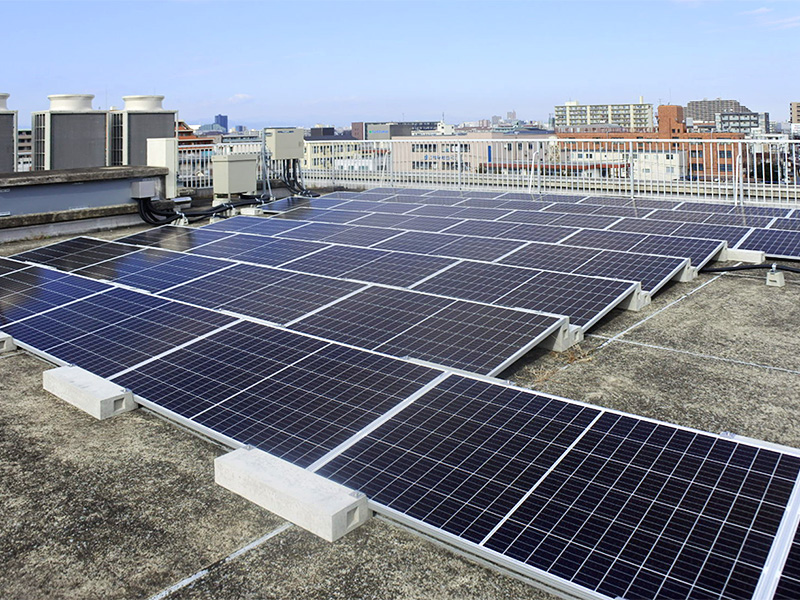 本社ビルのBCP対策に太陽光発電と蓄電池を導入